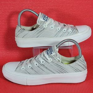 Converse Chuck Taylor All Star II OX Lunarlon - Women's 5.5